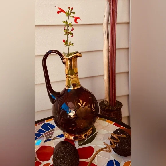 Old Etched & Gilded Mini Red Amber Glass Decanter/ Handle Beautiful Starburst🪻&✨ - Picture 2 of 16